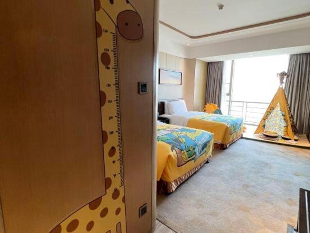 The Qube Hotel Jingzhou Extérieur photo