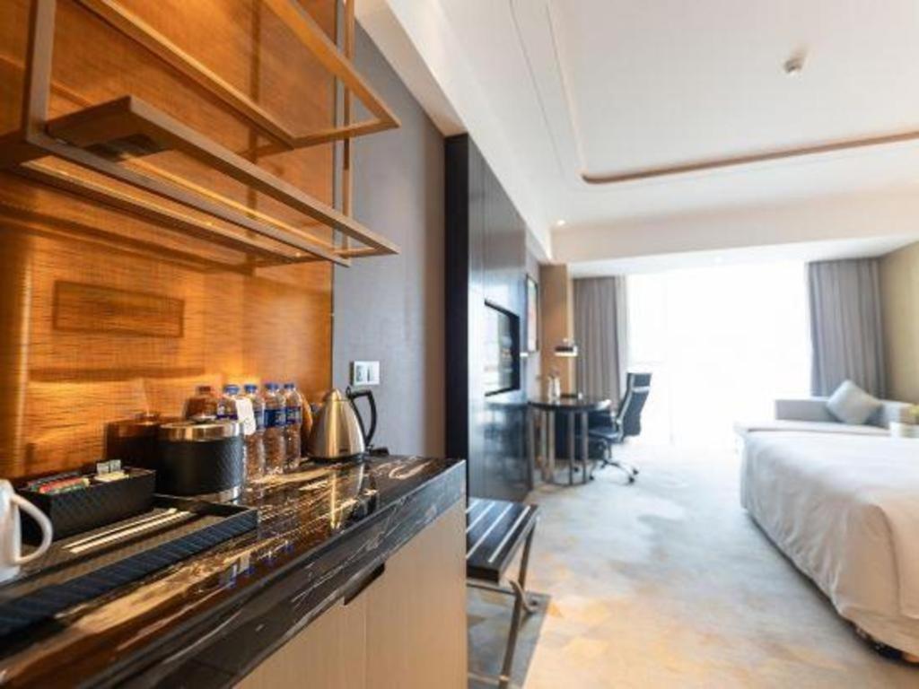 The Qube Hotel Jingzhou Extérieur photo