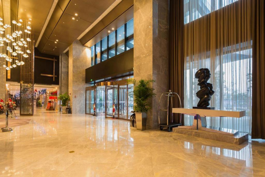 The Qube Hotel Jingzhou Extérieur photo