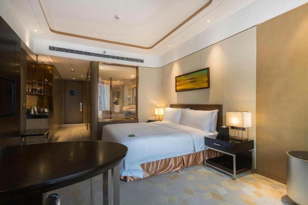 The Qube Hotel Jingzhou Extérieur photo